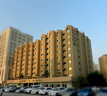 Nova Park Hotel - Tap to explore photos